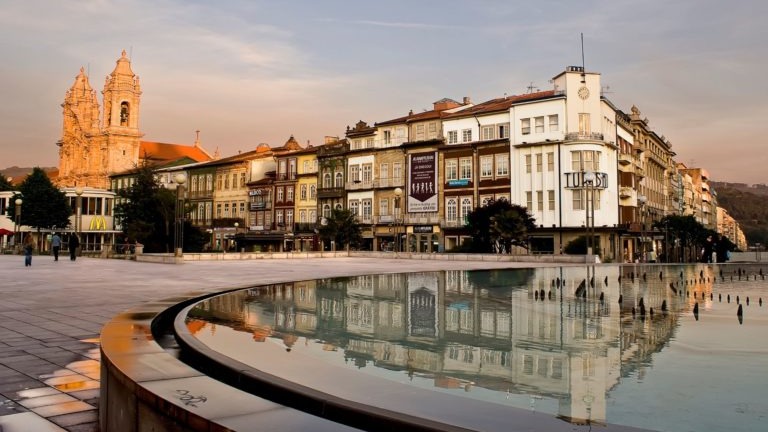 entro urbano de Braga com elementos modernos e históricos, representando uma das melhores cidades para viver em Portugal